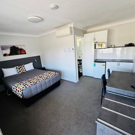 Altona Motel Uralla ภายนอก รูปภาพ