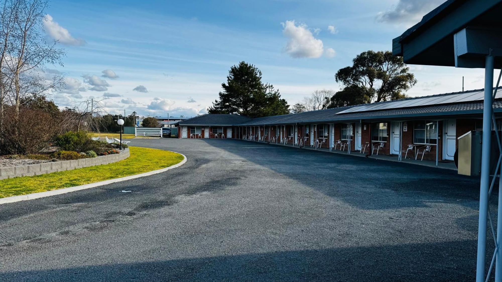 Altona Motel Uralla ภายนอก รูปภาพ