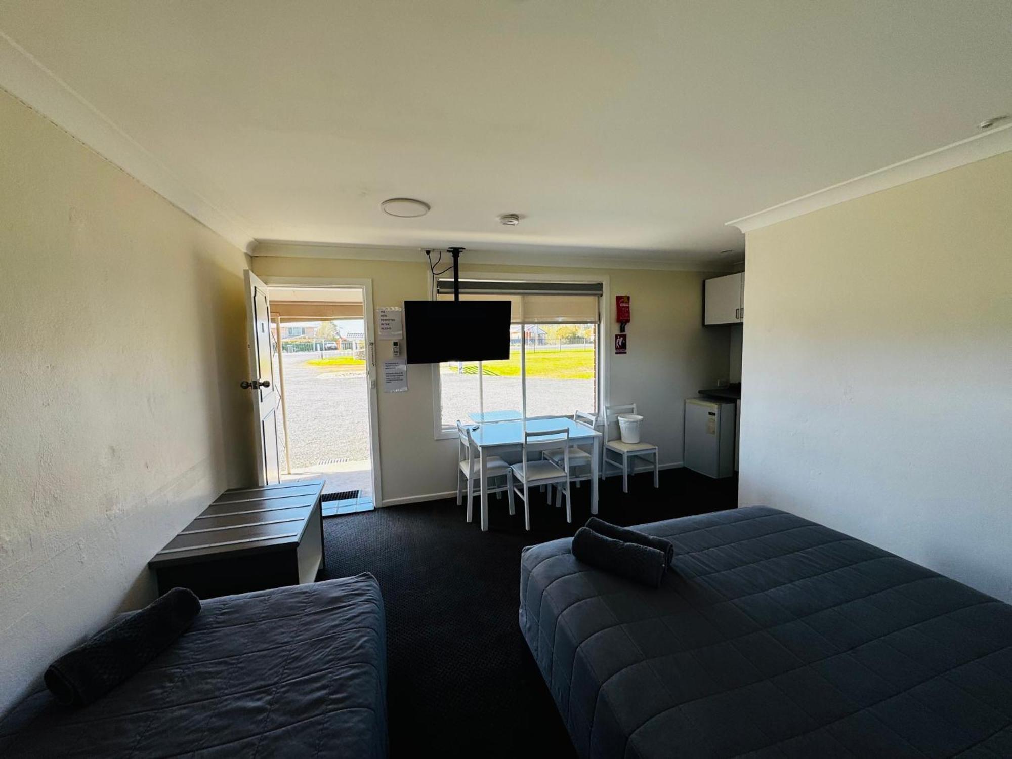Altona Motel Uralla ภายนอก รูปภาพ